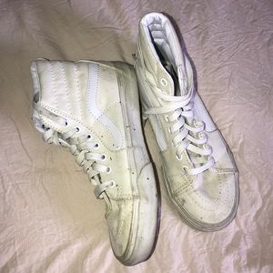 White skate high vans